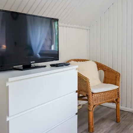 Apartmanhaz Lägenhet *