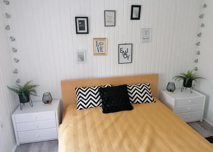 Apartmanhaz * Balatonfüred